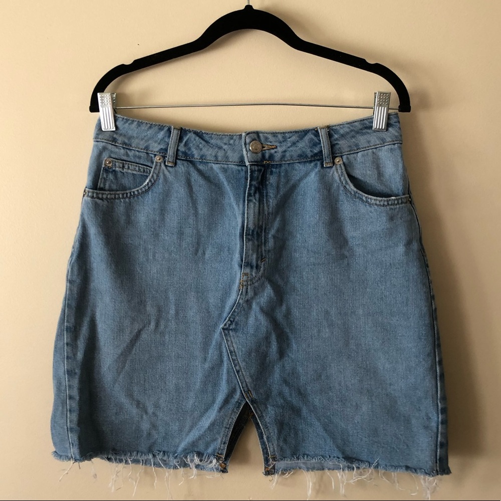 TOP SHOP - Denim Mini Skirt